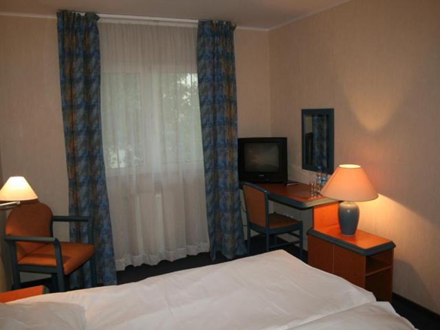 Hotel Tenishouse Marki  Rum bild
